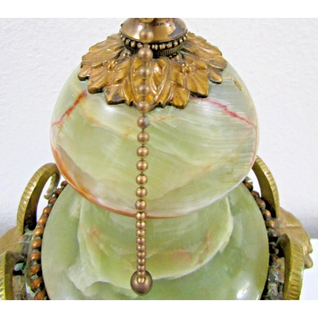 Antique French Neoclassical Green Onyx and Gilt Bronze Garland and Satyr Mounts Table Lamp For Sale In Miami - Image 6 of 17