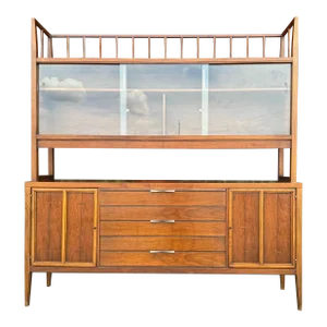 Lane Bow Tie Tuxedo China Cabinet Hutch Credenza 2 Piece