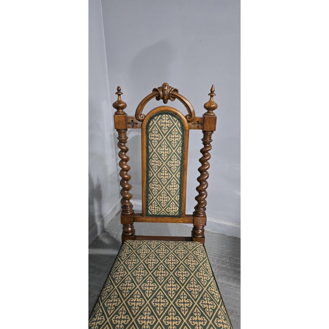 Antique Walnut Hall Chair, 1880 For Sale - Image 4 of 11