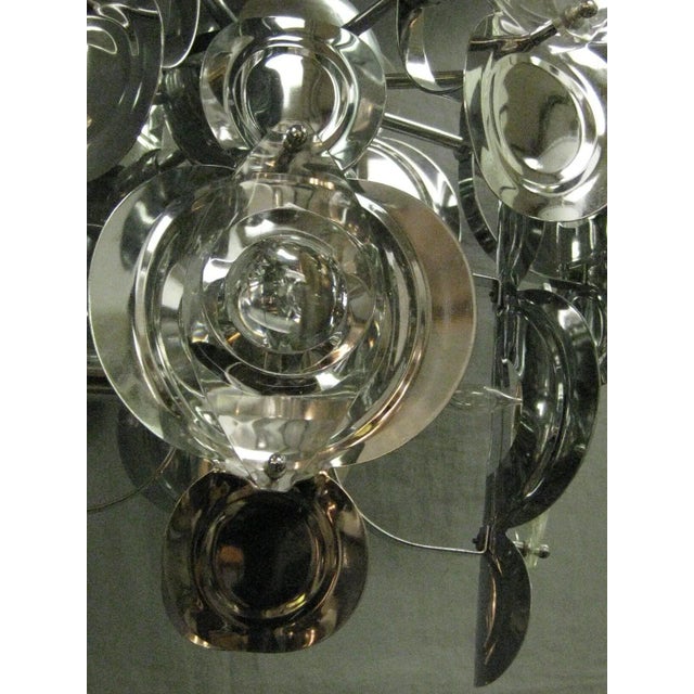 Gaetano Sciolari Chrome and Glass Lens Chandelier, 1960s For Sale In New York - Image 6 of 11