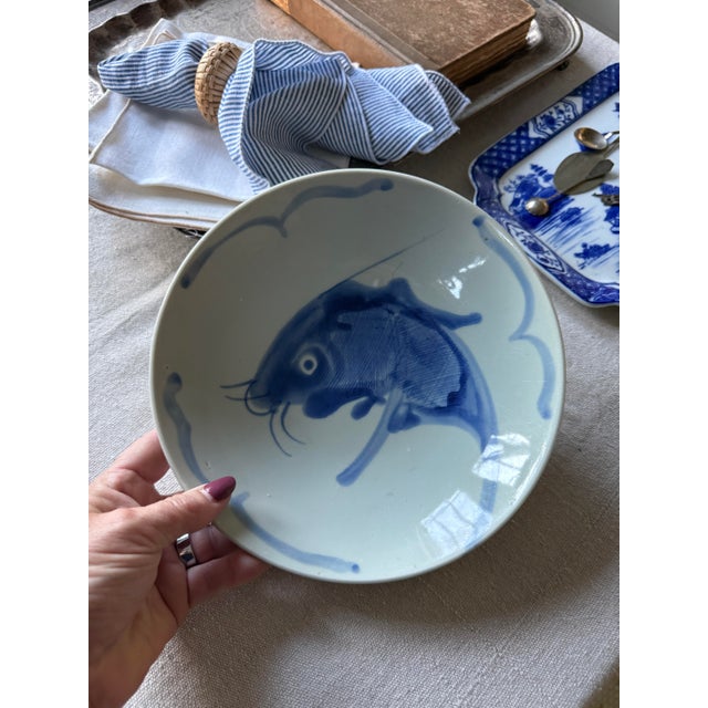 Vintage Hand-Painted Chinese Koi Fish Serving Bowl | Royal Blue and White Porcelain | 9 Inch Decorative Dish For Sale - Image 4 of 10