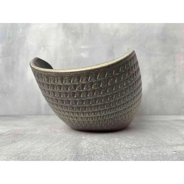 Japanese Yi Hao Ceramic Bowl For Sale - Image 3 of 12