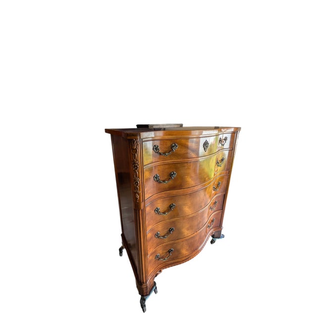 Vintage Century Furniture Mahogany Serpentine Chest & Bedside Cabinet | French Provincial Influence, 2 Pieces For Sale - Image 6 of 18