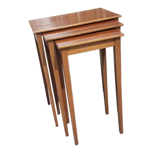Nest of Three Biggs Virginia Federal Style Mahogany and Satinwood Inlaid