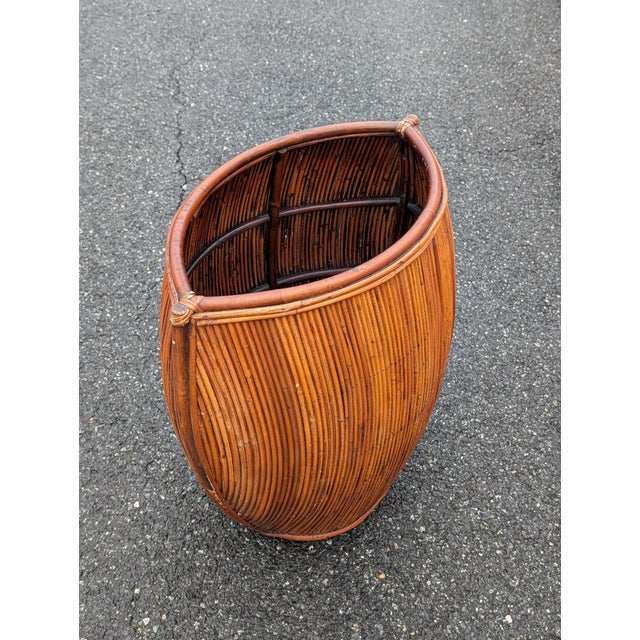 Contemporary Vintage Pencil Reed Rattan Oval Lidded Basket, Coastal Organic Modern Floor Hamper For Sale - Image 3 of 11
