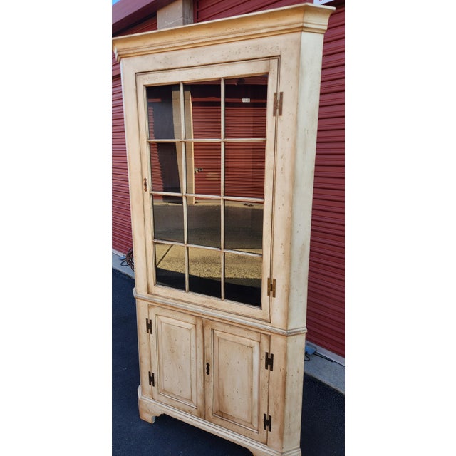 Henkel Harris Illuminated Corner Cabinet For Sale - Image 10 of 13