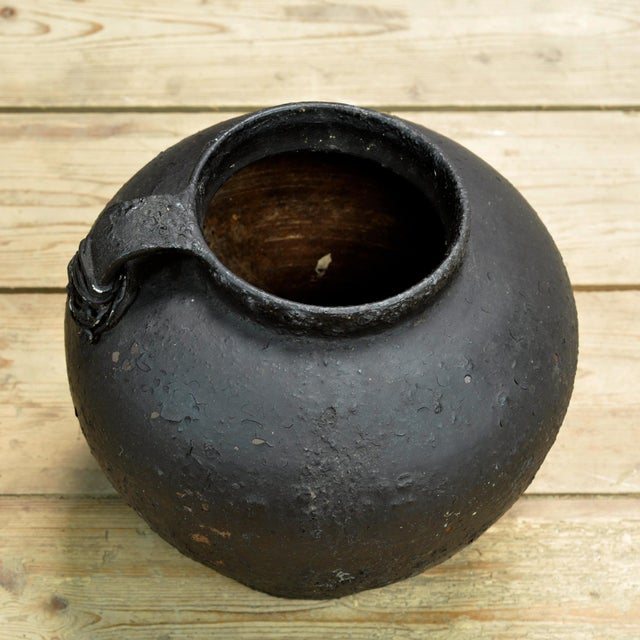 Ceramic Antique Earthenware Pot from Moldova, 1850s For Sale - Image 7 of 8