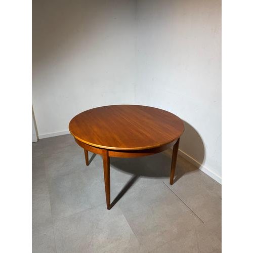 Mid-Century Modern Round Extendable Dining in Teak For Sale - Image 3 of 6