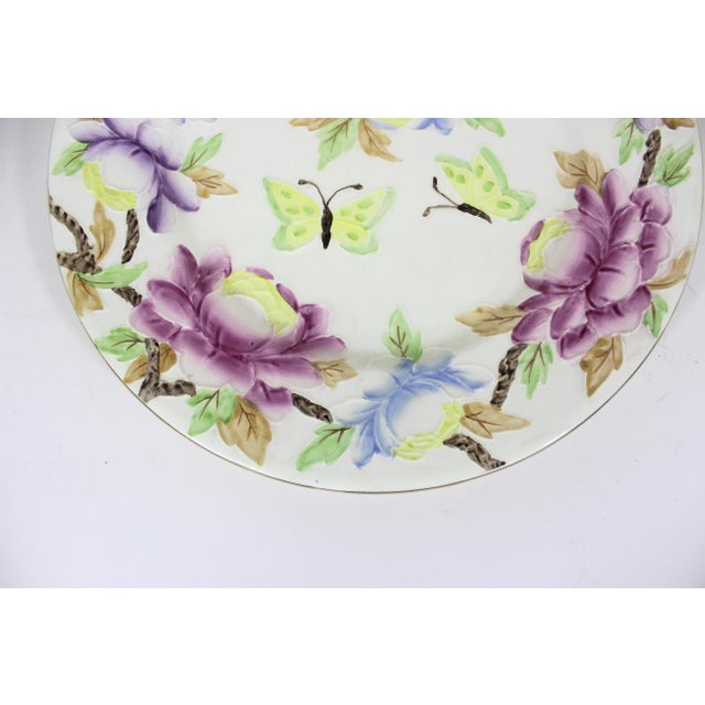 Vintage Maling Ware majolica English garden charger plate. This has beautiful vibrant colours and some raised details....