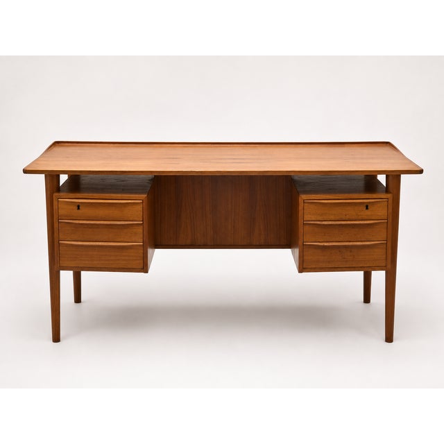 Danish Writing Desk in Teak by Peter Løvig Nielsen for Løvig, 1960s, in Good conditions. Designed 1960 to 1969 I have...