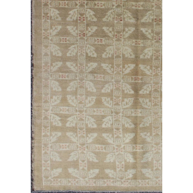 Modern Keivan Woven Arts, En-603, Vintage Turkish Oushak Rug in Taupe in Taupe and Neutrals For Sale - Image 3 of 7