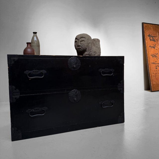 Antique Japanese Kimono Tansu Chest, 1910 For Sale - Image 14 of 18