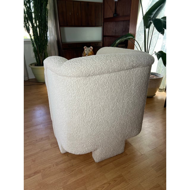 Late 20th Century Vladimir Kagan Style Lucite Chair For Sale In Charlotte - Image 6 of 12