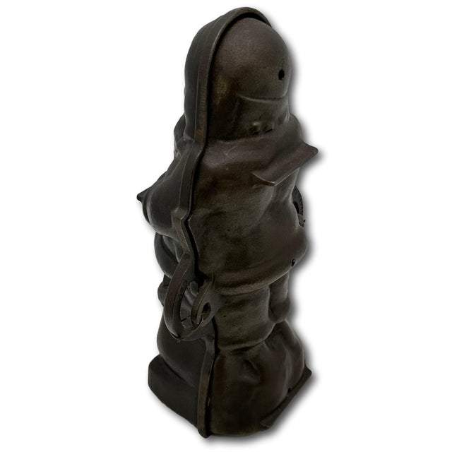 Rare Vintage Authentic Griswold #897 Cast Iron Santa Claus "Hello Kiddies" Cake Mold in Mint Condition - Never Used For Sale - Image 12 of 18
