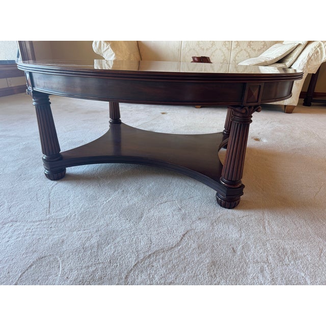 Traditional Late 20th Century Henkel Harris Model 5249 Oval Mahogany Coffee Table [Cb] For Sale - Image 3 of 10