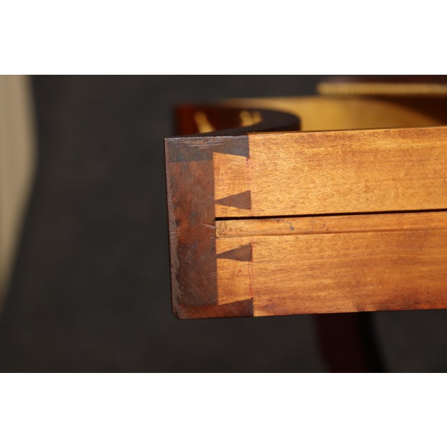 1920s Early 20th Century Bronze Mounted Mahogany French Louis XV French End Table For Sale - Image 5 of 11