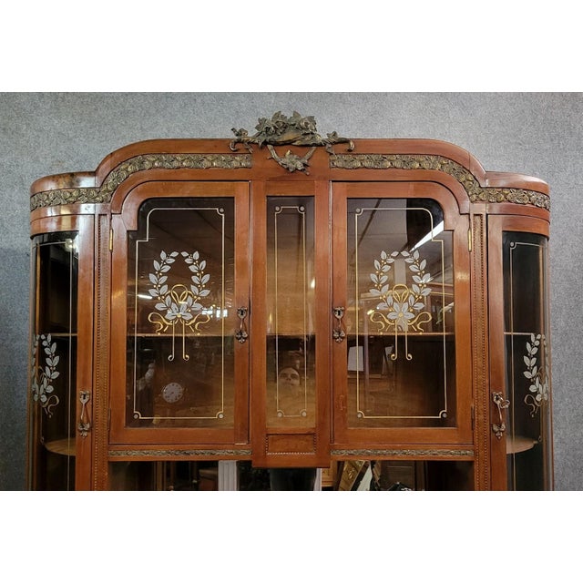 Antique Art Nouveau Display Cabinet with Putti, 1900s For Sale - Image 6 of 8
