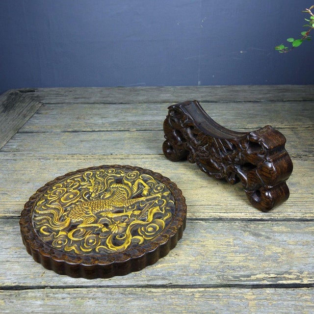 Sandalwood Gilt Carved Qilin Screen on Stand | Chinese Chinoiserie Table Sculpture For Sale - Image 4 of 9