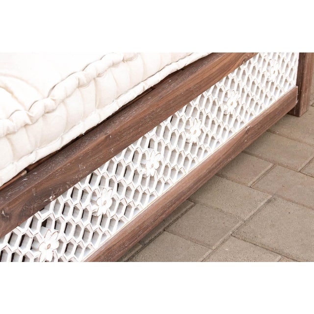 96" Carved Jali Distressed Two-Tone White Daybed For Sale - Image 4 of 11