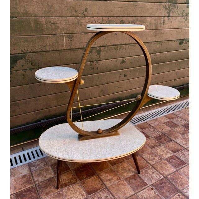 German Side Table, 1950s, in Good conditions. Designed 1950 to 1959