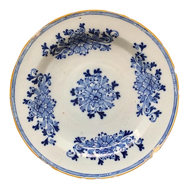 18th Century Dutch Delft Charger For Sale