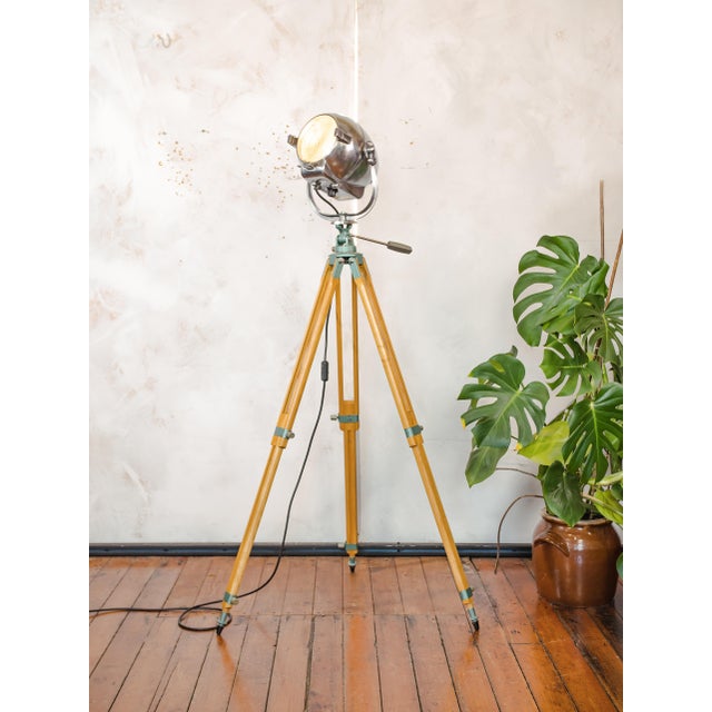 Electric Patt 123 Theater Spotlight Floor Lamp on Wooden Berlebach Tripod from Strand, 1950s For Sale - Image 3 of 18