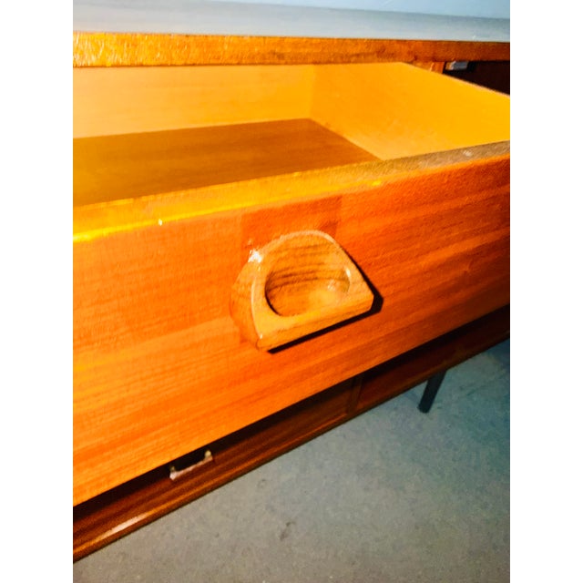 Italian Sideboard in Beech and Teak, 1960s For Sale - Image 6 of 7