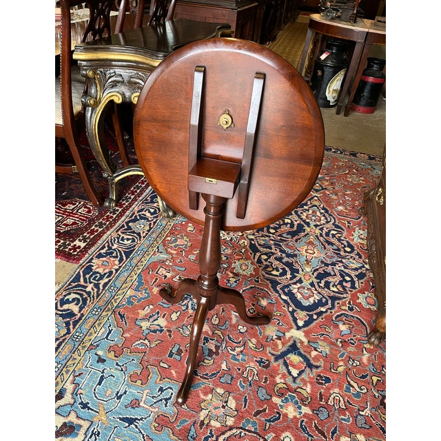 Kittinger Tripod Tilt Top Table For Sale - Image 10 of 10