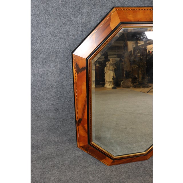 1960s Hollywood Regency Style Octagonal Burled and Beveled Glass Mirror For Sale - Image 5 of 5