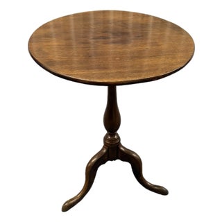 Vintage Tilt‑Top Pedestal Table – Round Tripod Accent Table For Sale