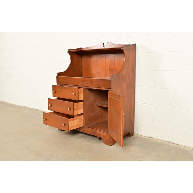 Ethan Allen American Colonial Solid Maple Dry Sink For Sale In South Bend - Image 6 of 15