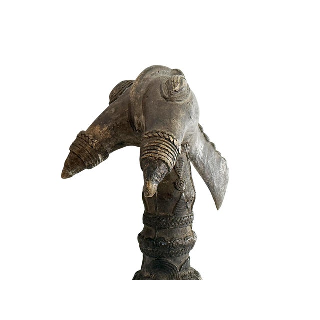 1980s Rare Vintage Senufo Kpa'ana Bronze Ceremonial Figural Axe Côte d'Ivoire 13" H For Sale - Image 5 of 12