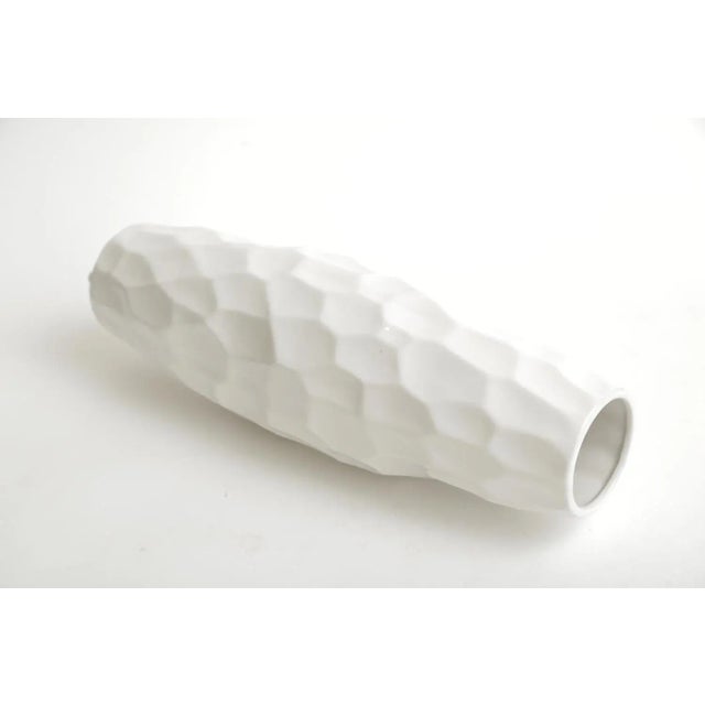 Vintage White Ceramic Textural Vase or Vessel Italian 1980's For Sale - Image 4 of 10