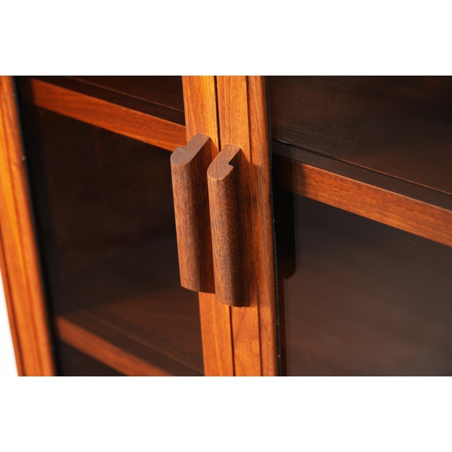 Vintage Sonrise Audio Systems Solid Walnut Stereo & Record Cabinet For Sale - Image 6 of 10