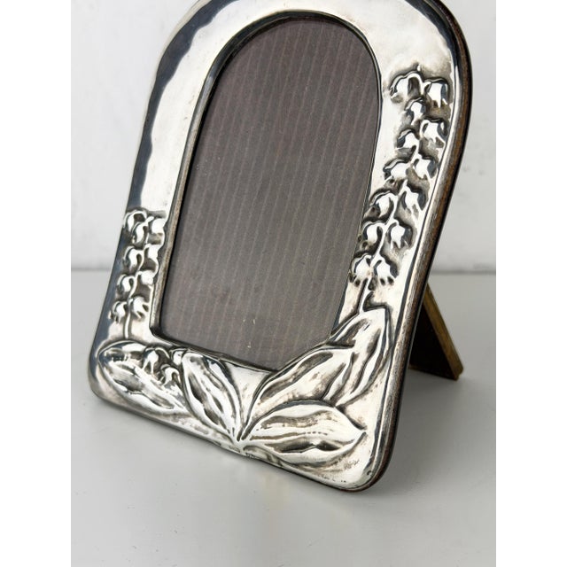 1950s Mid-Century Italian Sterling Silver Photo Frame with Lily of the Valley Motif, 1950s For Sale - Image 5 of 12