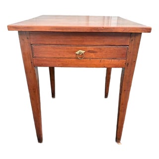 Antique 19th Century Early American Hepplewhite Federal Style 1 Drawer Side Table. For Sale