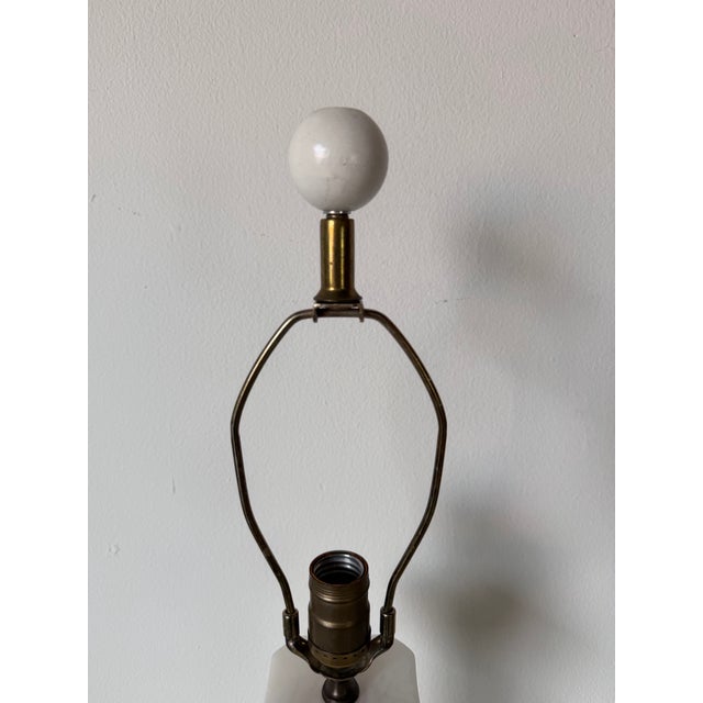 Hollywood Regency 1960’s Italian Hollywood Regency Carved Alabaster Marble Column Table Lamp For Sale - Image 3 of 12