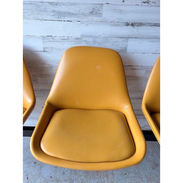 Mid-Century Modern 1970s Tandem Mid Century Modern Mustard Bench For Sale - Image 3 of 10