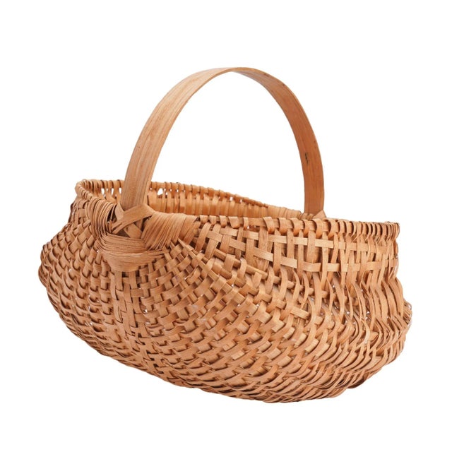 Hand Woven Buttock Basket, 1900's For Sale In Chicago - Image 6 of 10