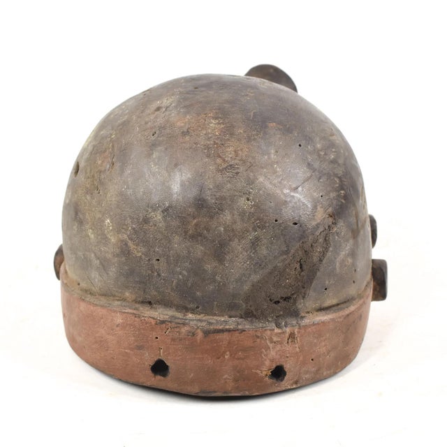 The Salampasu masks hold significant cultural and social importance within the warriors' society of the Salampasu people....