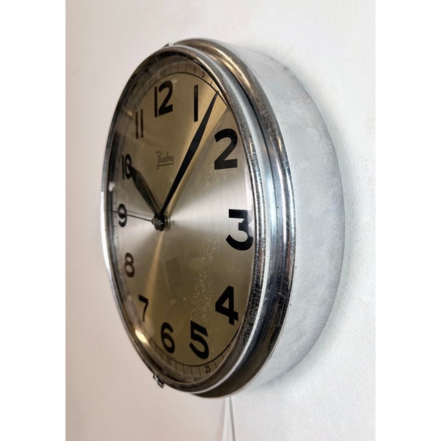 Mid-Century Modern Vintage German Electric Wall Clock from Palmtag, 1960s For Sale - Image 3 of 18