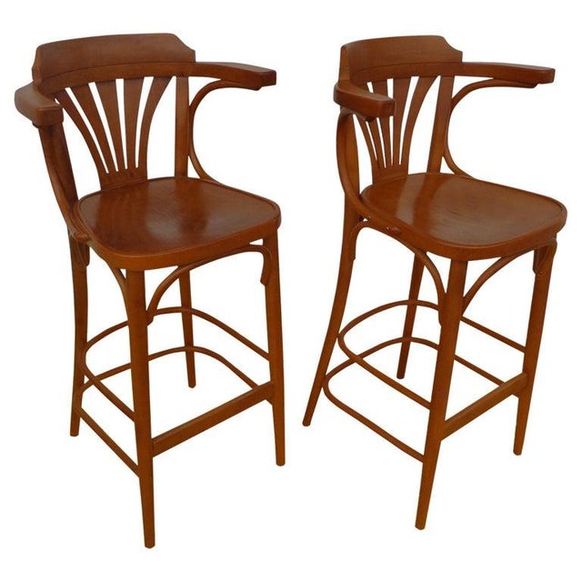 Pair Thonet style bar stools Thonet style barstools manufactured in the Czech republic. Sculptural bentwood frames in a...