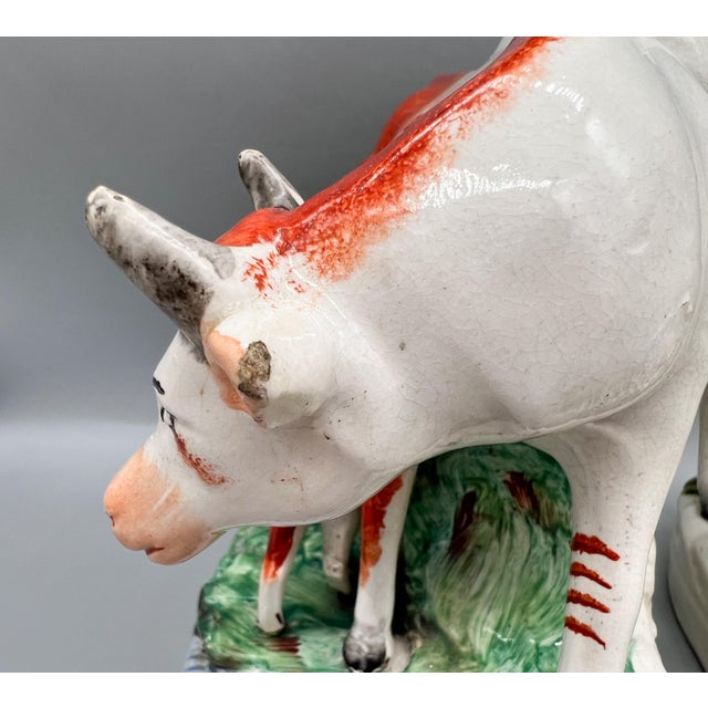 Large 19th Century Staffordshire English Cow and Calf Spill Vases, Pair – English Country / Victorian For Sale - Image 12 of 18