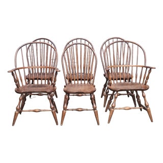 Set of 6 Nichols & Stone (Stickley) Sack Back Arm & Bow Back Side Windsor Chairs For Sale
