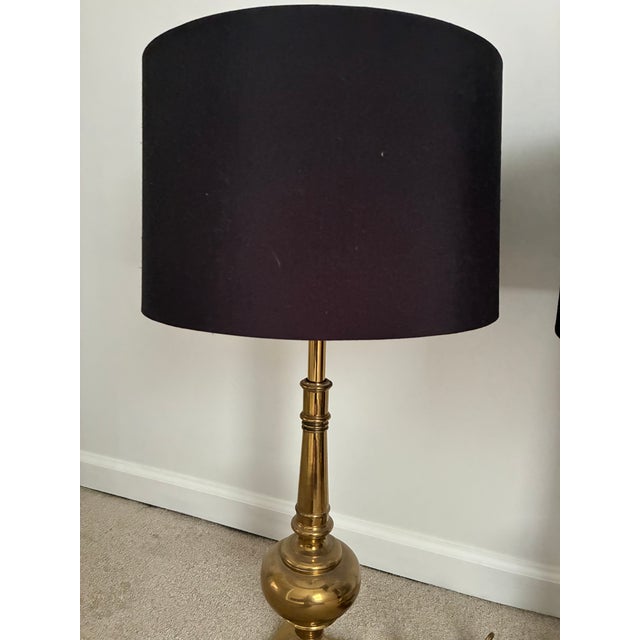 Transitional 1940s Stiffel Brass Lamps - a Pair For Sale - Image 3 of 4