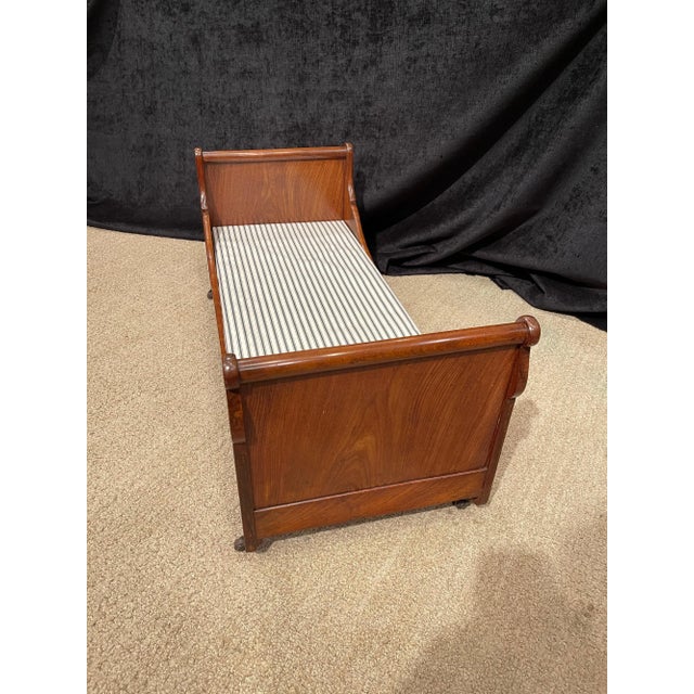 Antique Empire Mahogany Sleigh Dog Bed Chairish