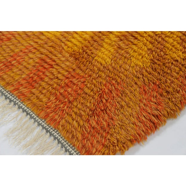 1960s Vintage Swedish Rya Runner With Rust and Gold Sunburst Medallion - Rug & Kilim For Sale - Image 5 of 7