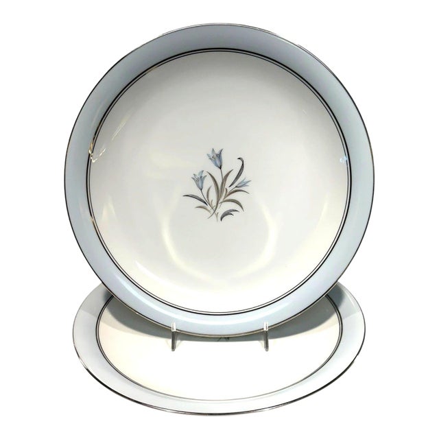 Noritake Vintage Bluebell 5558 China Dinner Plates 10.5" Platinum Trim Set of 2 For Sale