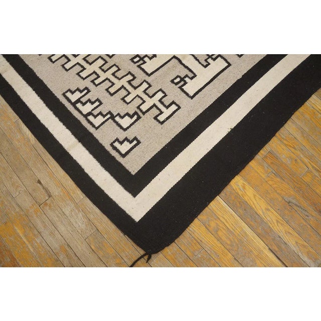 1940s Gray Beige Geometric Antique American Navajo Carpet 4'7" X 6' 10" Knotted Wool Rug For Sale - Image 9 of 9