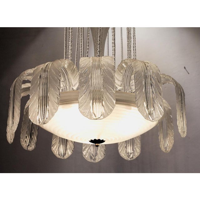 White Pulegoso Glass Fountain Chandelier from Barovier, 1930s For Sale - Image 16 of 18
